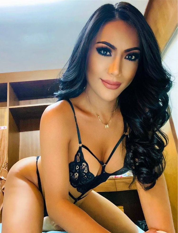 Best Ladyboy OnlyFans Accounts marisawangsfree