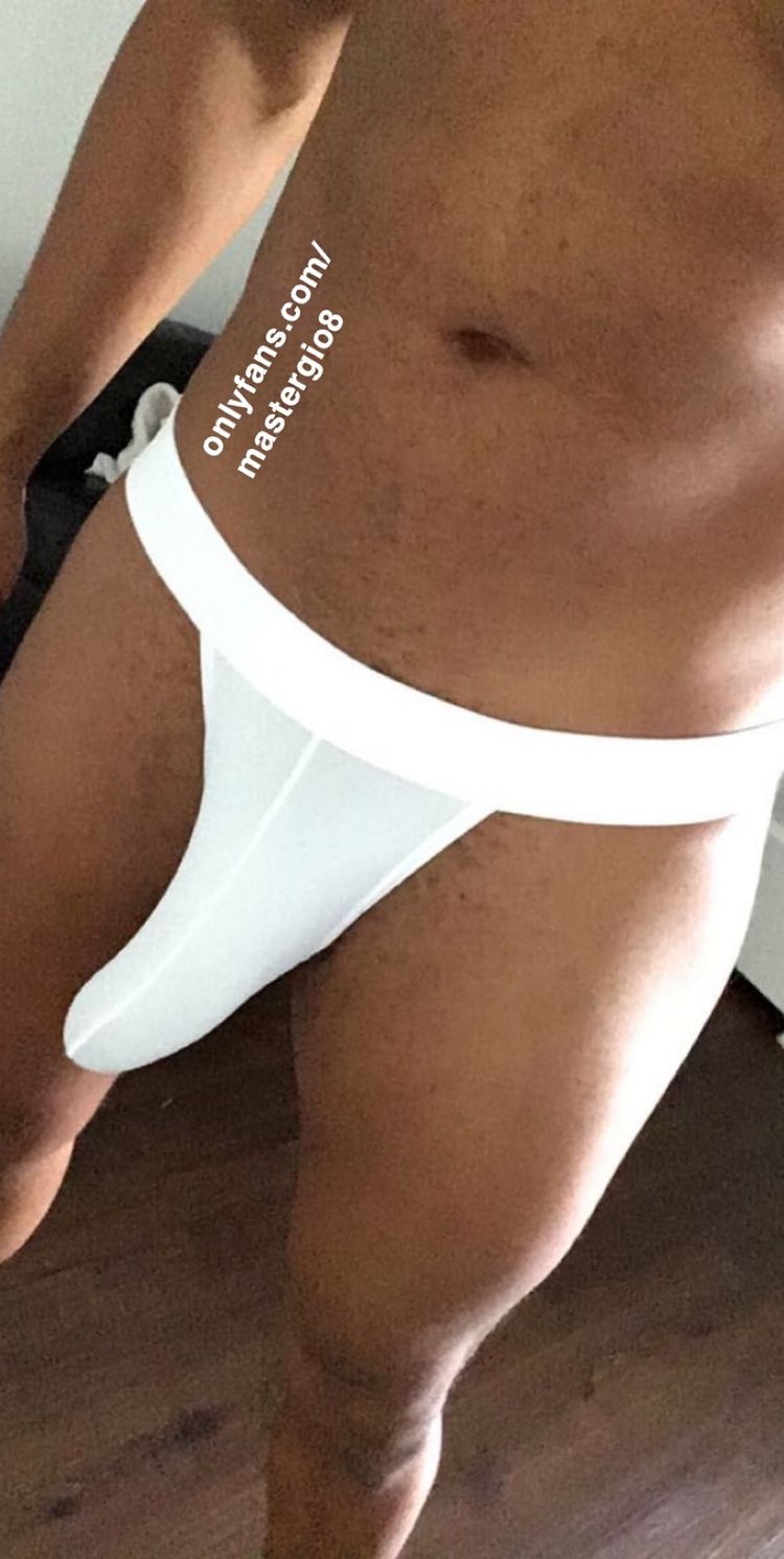 Best Flashing OnlyFans Accounts mastergio8
