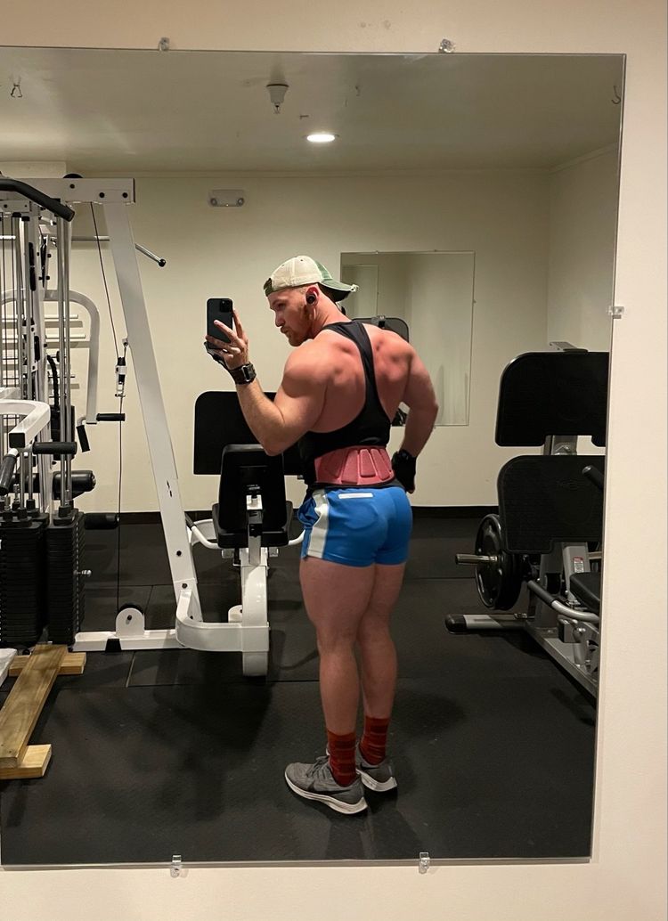 Best Naked Workout OnlyFans Accounts mhowelltxxx
