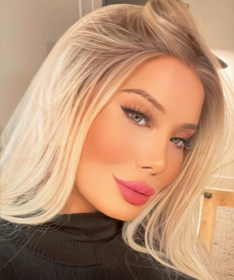Best Cum Mouth OnlyFans Accounts miacarolinacaroline