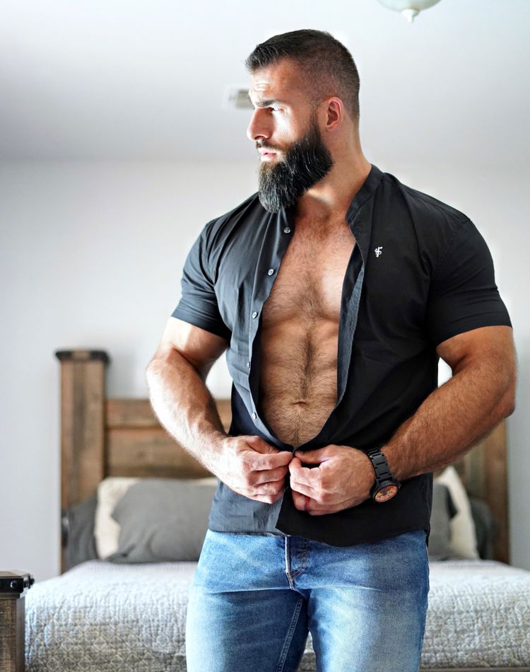 Best Adult OnlyFans Accounts modern_spartan