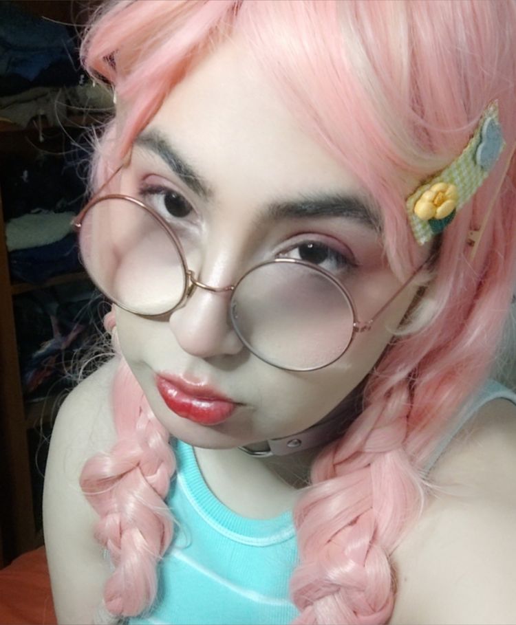 Best OnlyFans Accounts Paraguay momo.mia