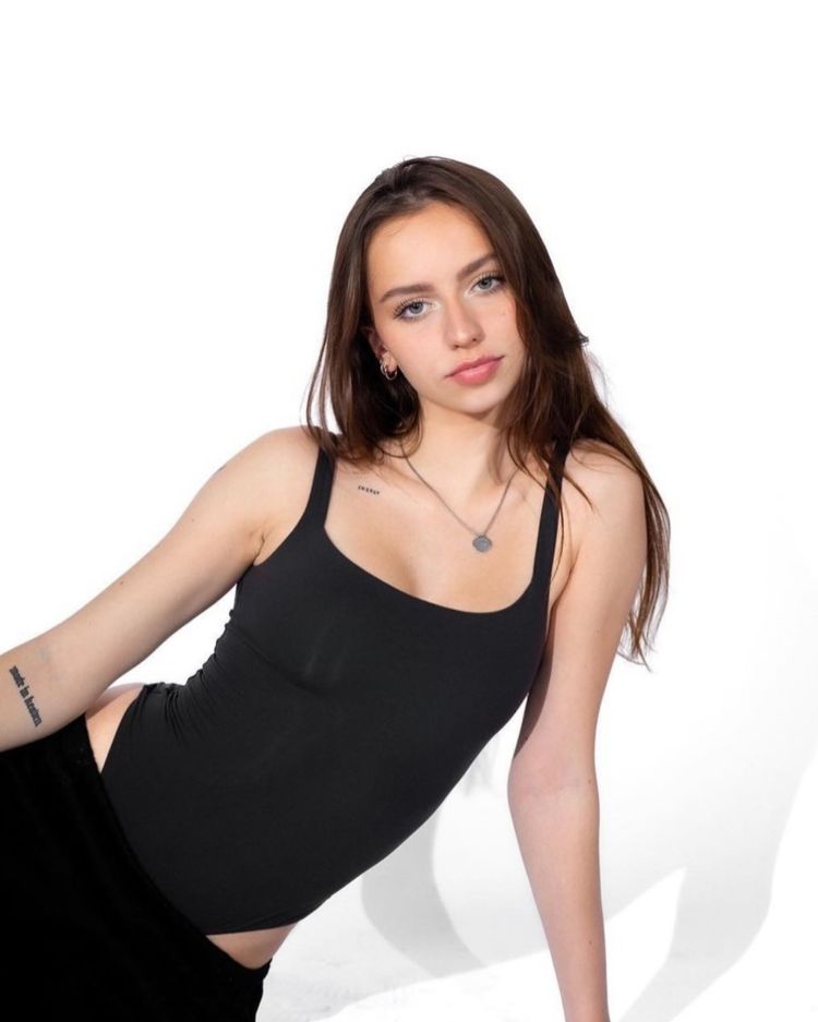 Best Cutest OnlyFans Accounts nnayetakk
