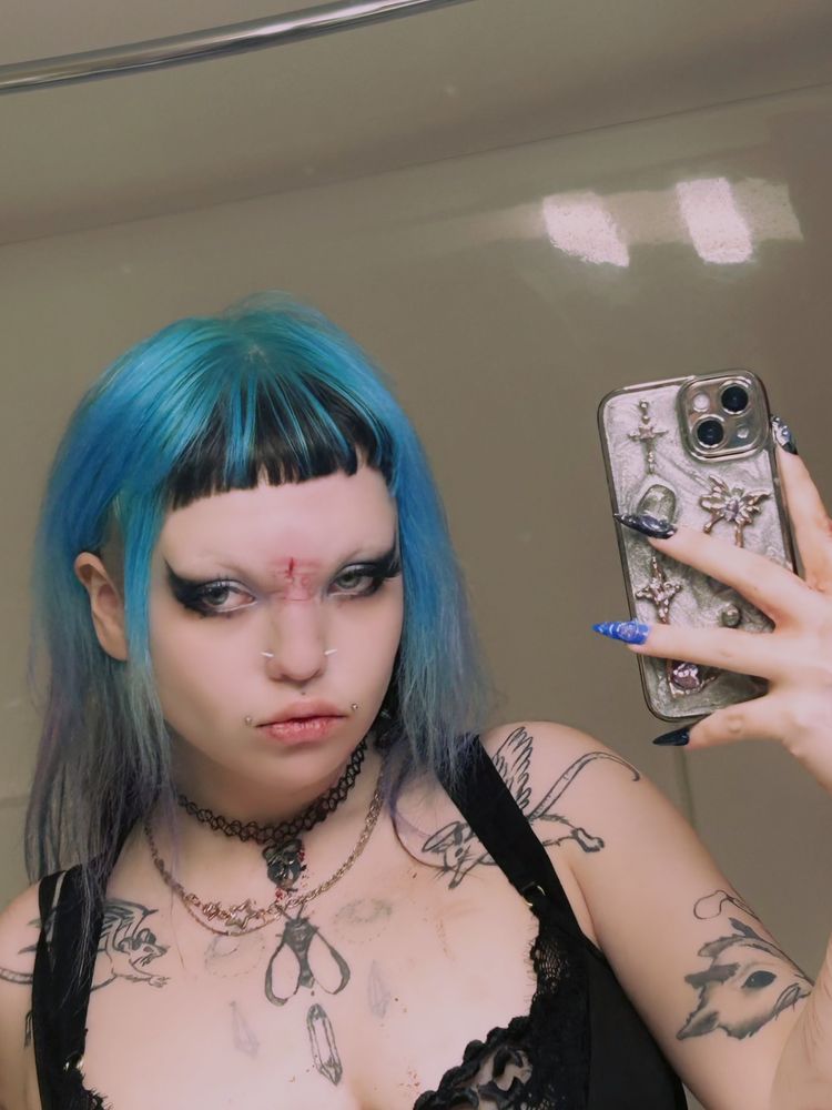 Best Gothic OnlyFans Accounts opheliagoth