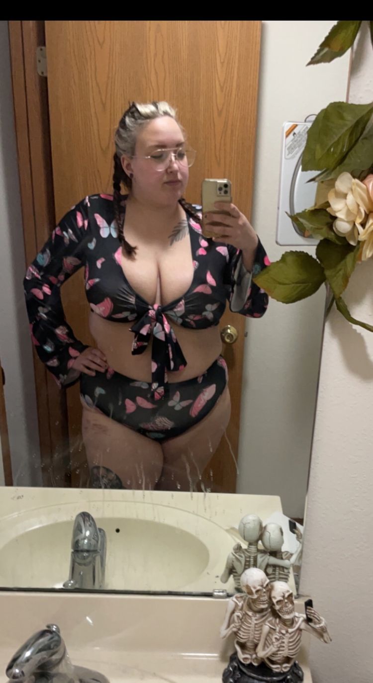 Best Solo Female OnlyFans Accounts pasteloutkast