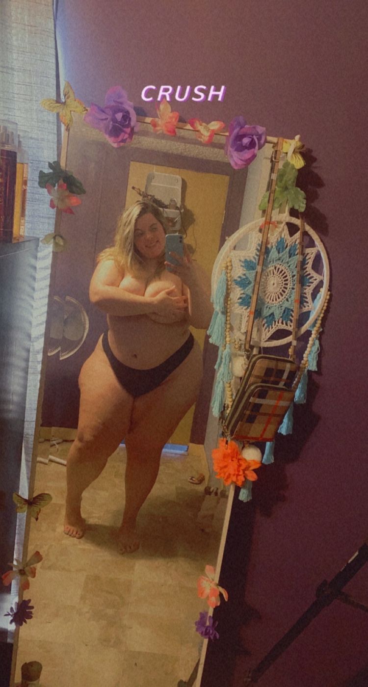 Best PAWG OnlyFans Accounts pawgwithablog97