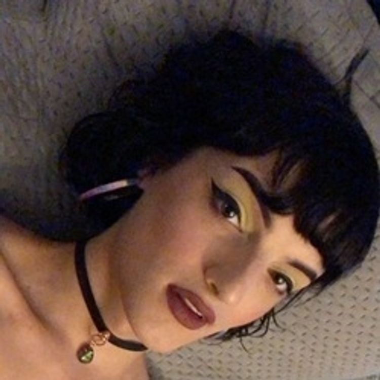 Best FTM OnlyFans Accounts queenaddie