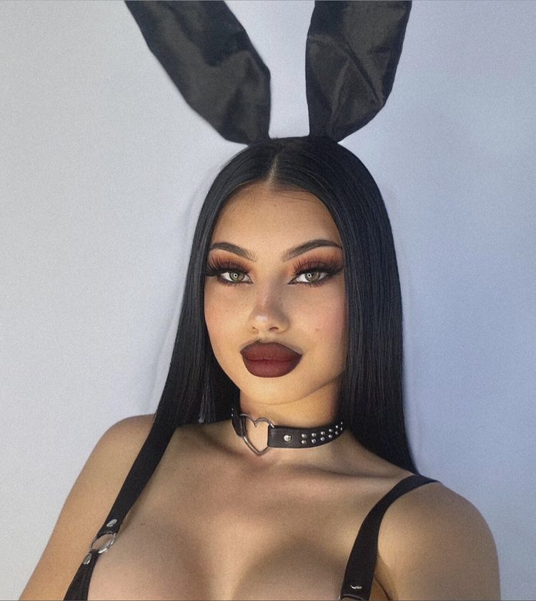 Best OnlyFans Accounts Romania raisaa_m