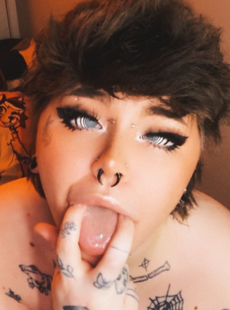 Best Trans OnlyFans Accounts rhawk3
