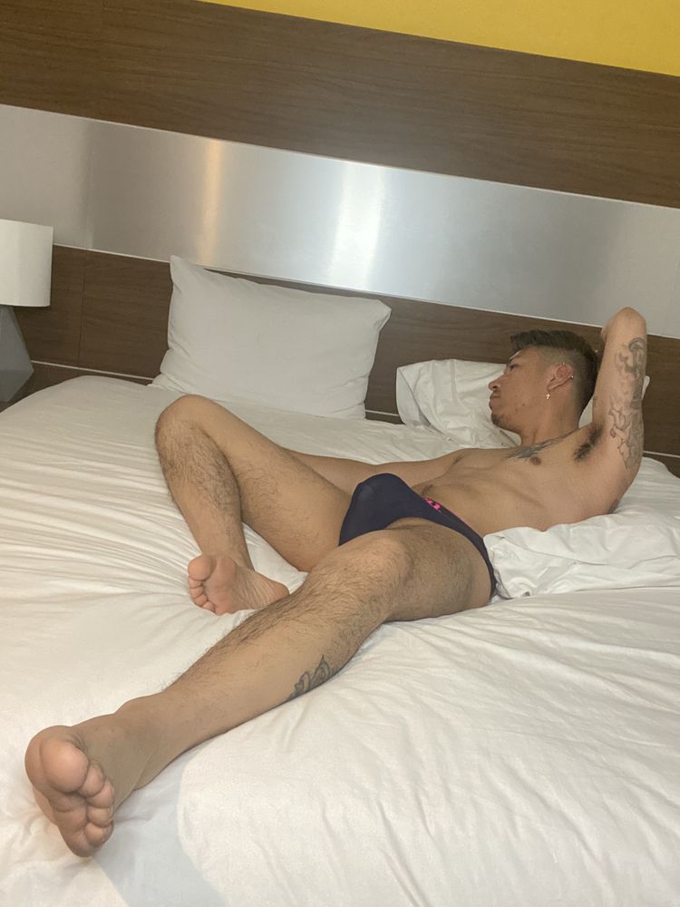 Best Navy OnlyFans Accounts riickylokkz