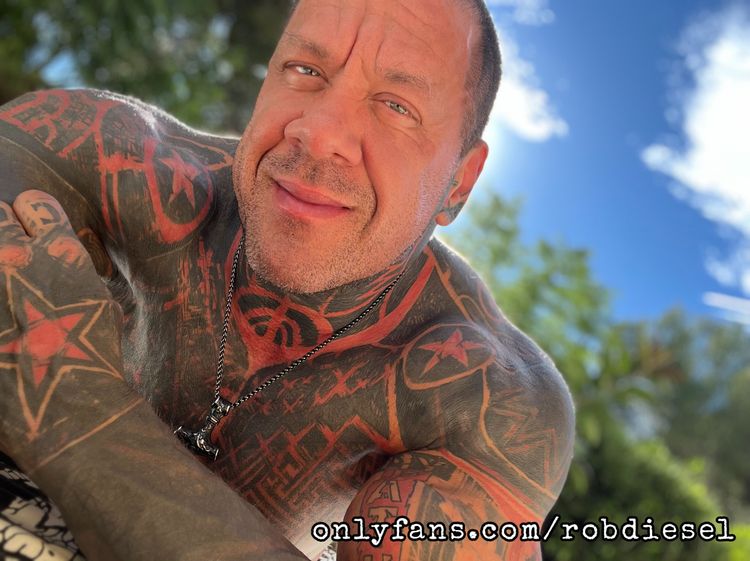 Best Rough Sex OnlyFans Accounts robdiesel