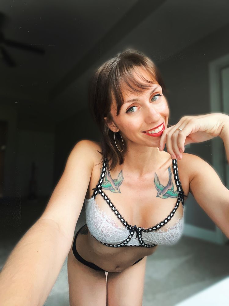 Best Exposed OnlyFans Accounts rylie_smiles