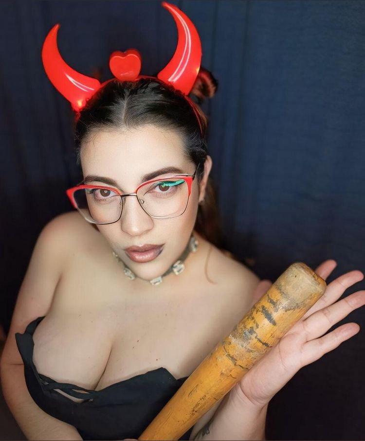 Best CBT OnlyFans Accounts sarastaarrr