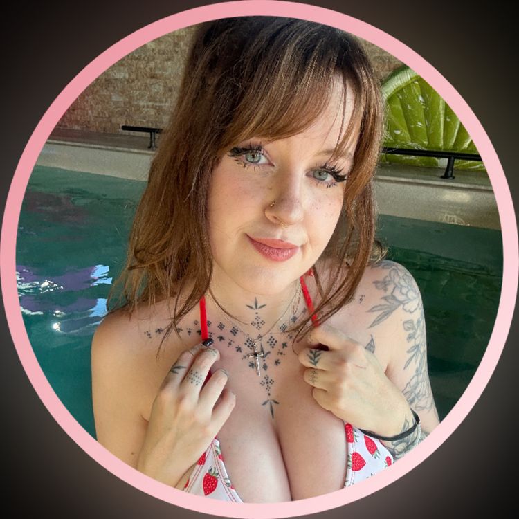 Best Nerdy OnlyFans Accounts shyphoebefree