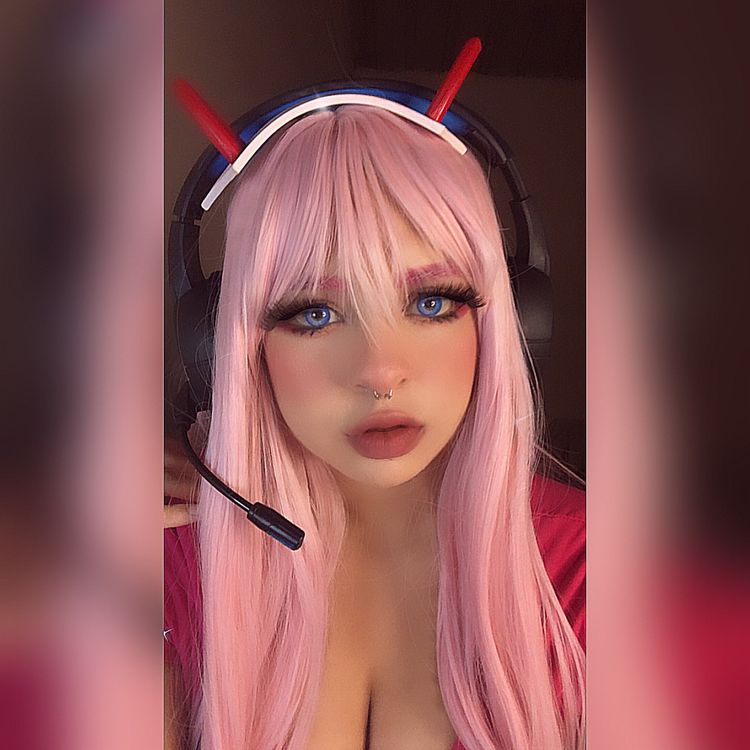 Best Gamergirl OnlyFans Accounts sofiecgc