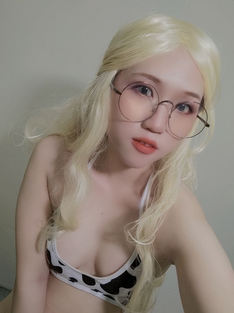 Best OnlyFans Accounts Malaysia soradwin33
