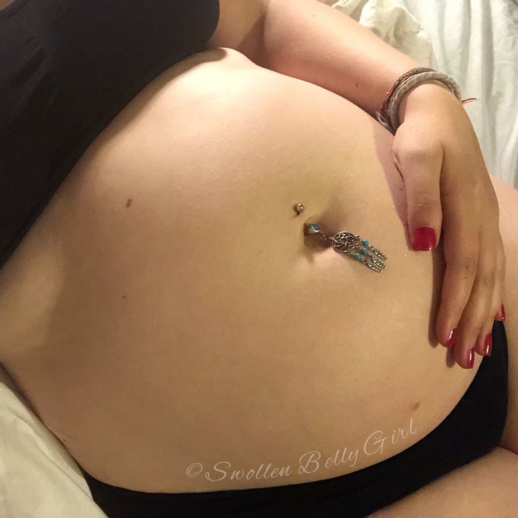 Best Body Positive OnlyFans Accounts swollenbellygirl