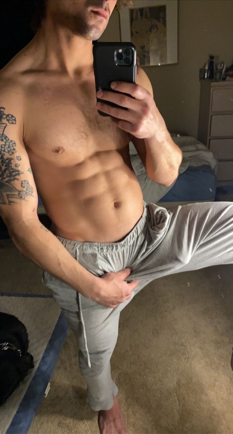 Best Nun OnlyFans Accounts symonuncut