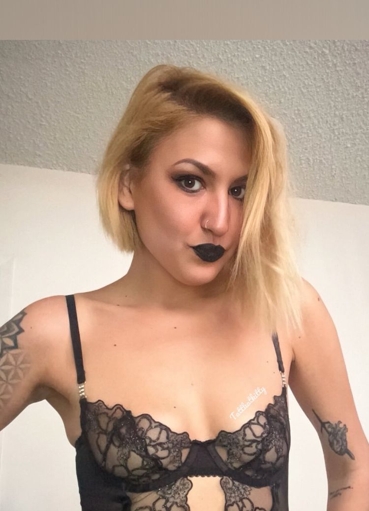 Best Gothic OnlyFans Accounts tattkatkitty