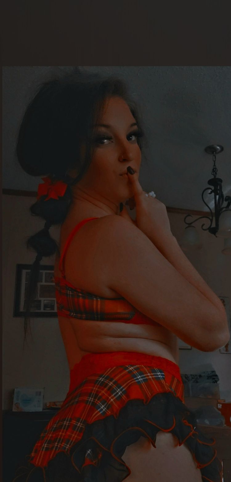Best Rope Bunny OnlyFans Accounts tennesseeluv