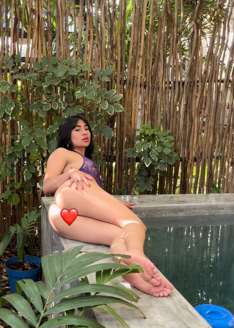 Best Mexicana OnlyFans Accounts tesspacexoxo