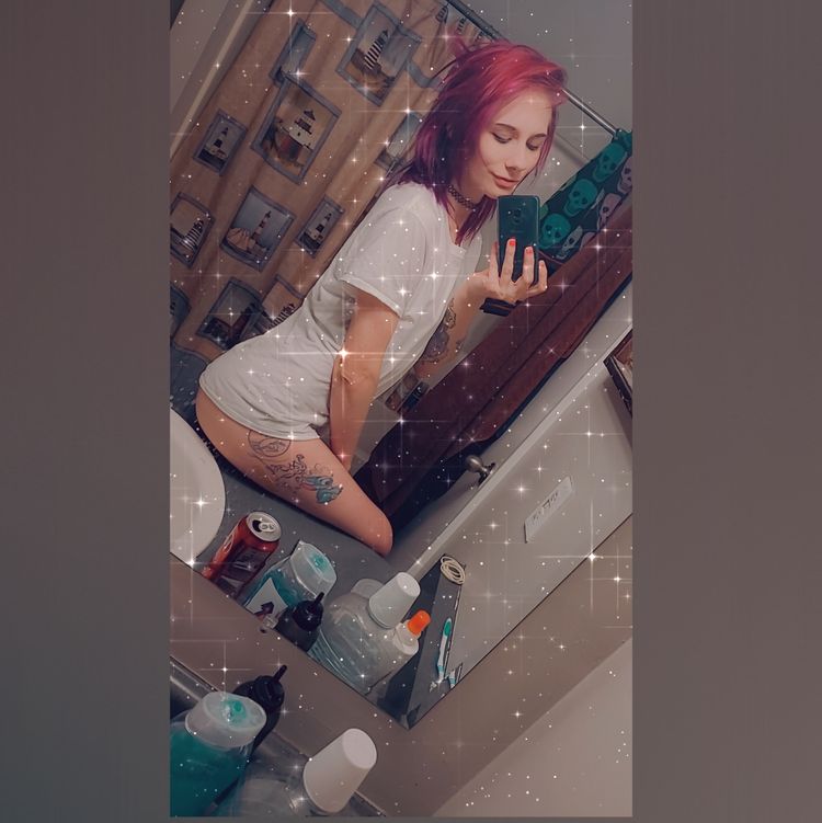 Best Halloween OnlyFans Accounts theegoblinqueen