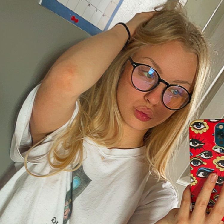 Best Funsize OnlyFans Accounts thekylieshay