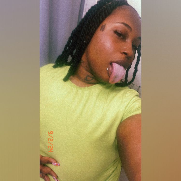 Best Solo Female OnlyFans Accounts thicc_26