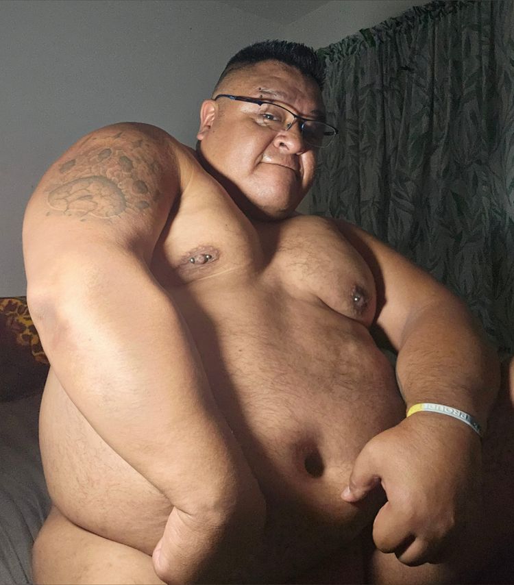 Best Gay OnlyFans Accounts trackthor