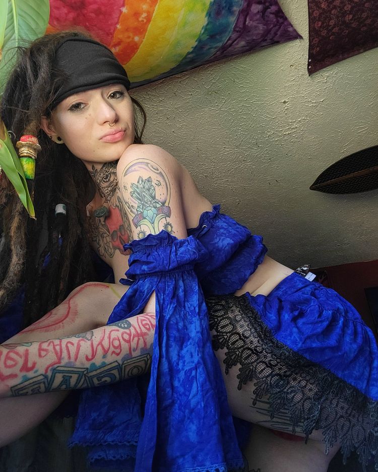 Best Gypsy OnlyFans Accounts twistedgypsy20