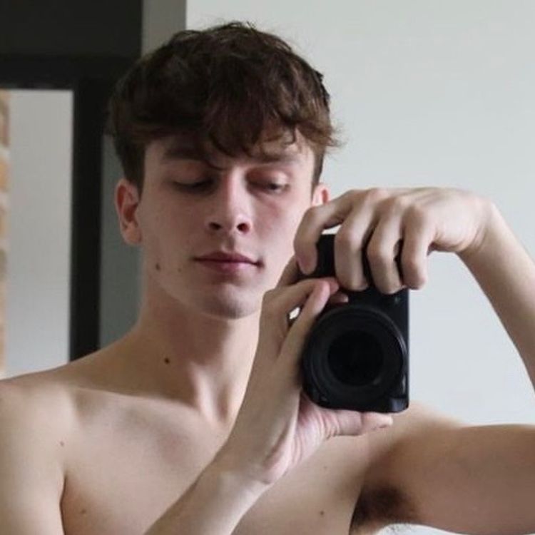 Best Twink OnlyFans Accounts tylertannerxxx