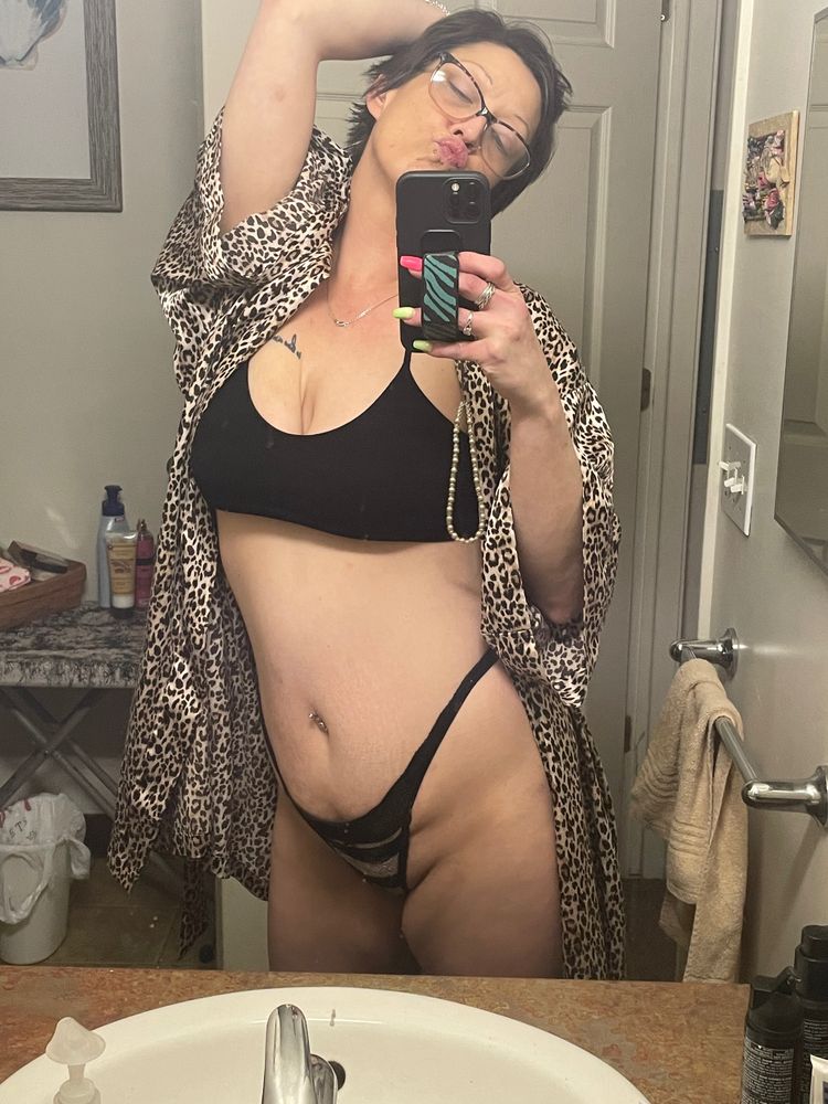 Best Taurus OnlyFans Accounts u103289719
