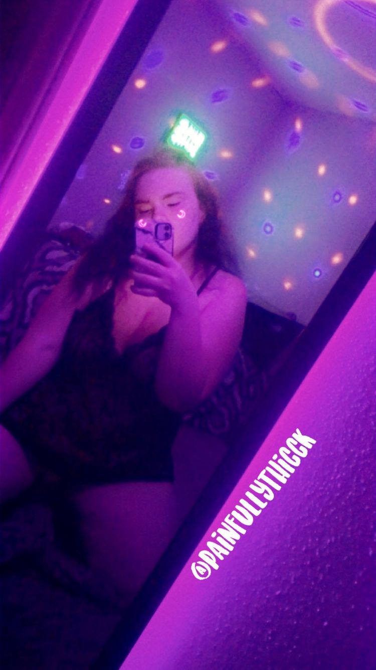 Best Gamergirl OnlyFans Accounts uwuthicc