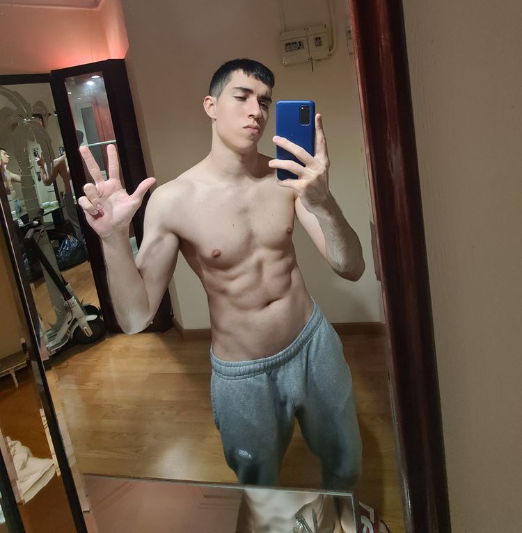 Best Adore OnlyFans Accounts victordeorange