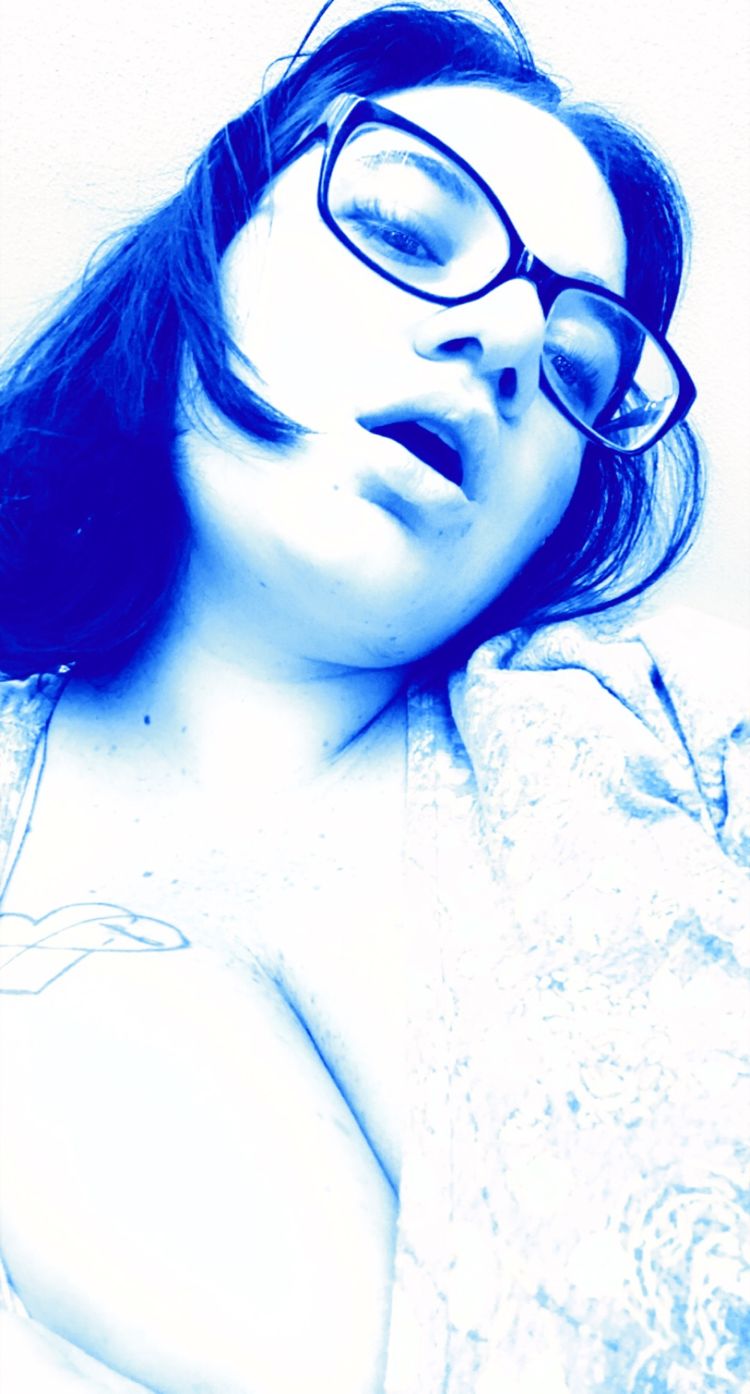 Best Lactating OnlyFans Accounts violetsmoak