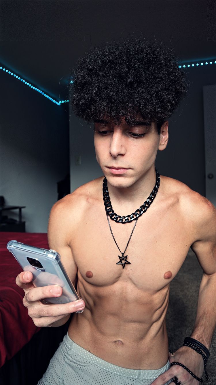 Best Compilation OnlyFans Accounts xxl.yami