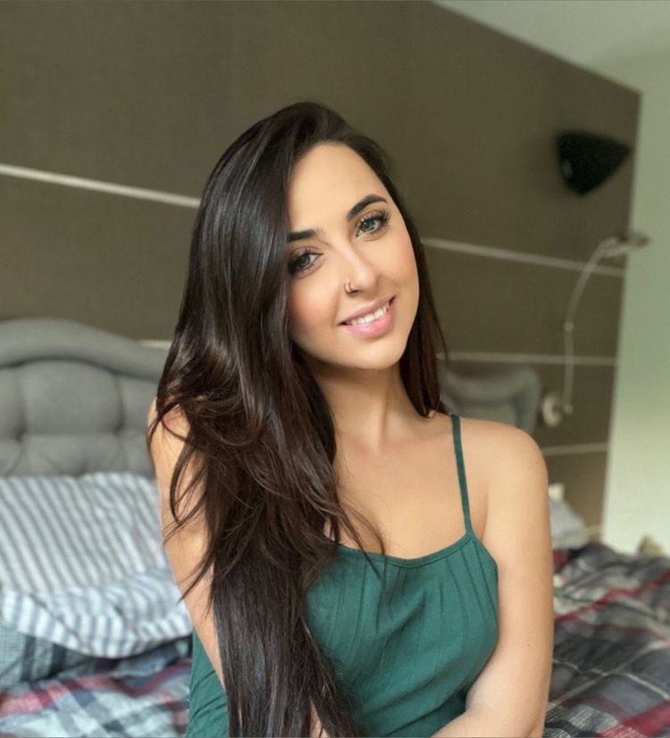 Best Natural OnlyFans Accounts yasbaker