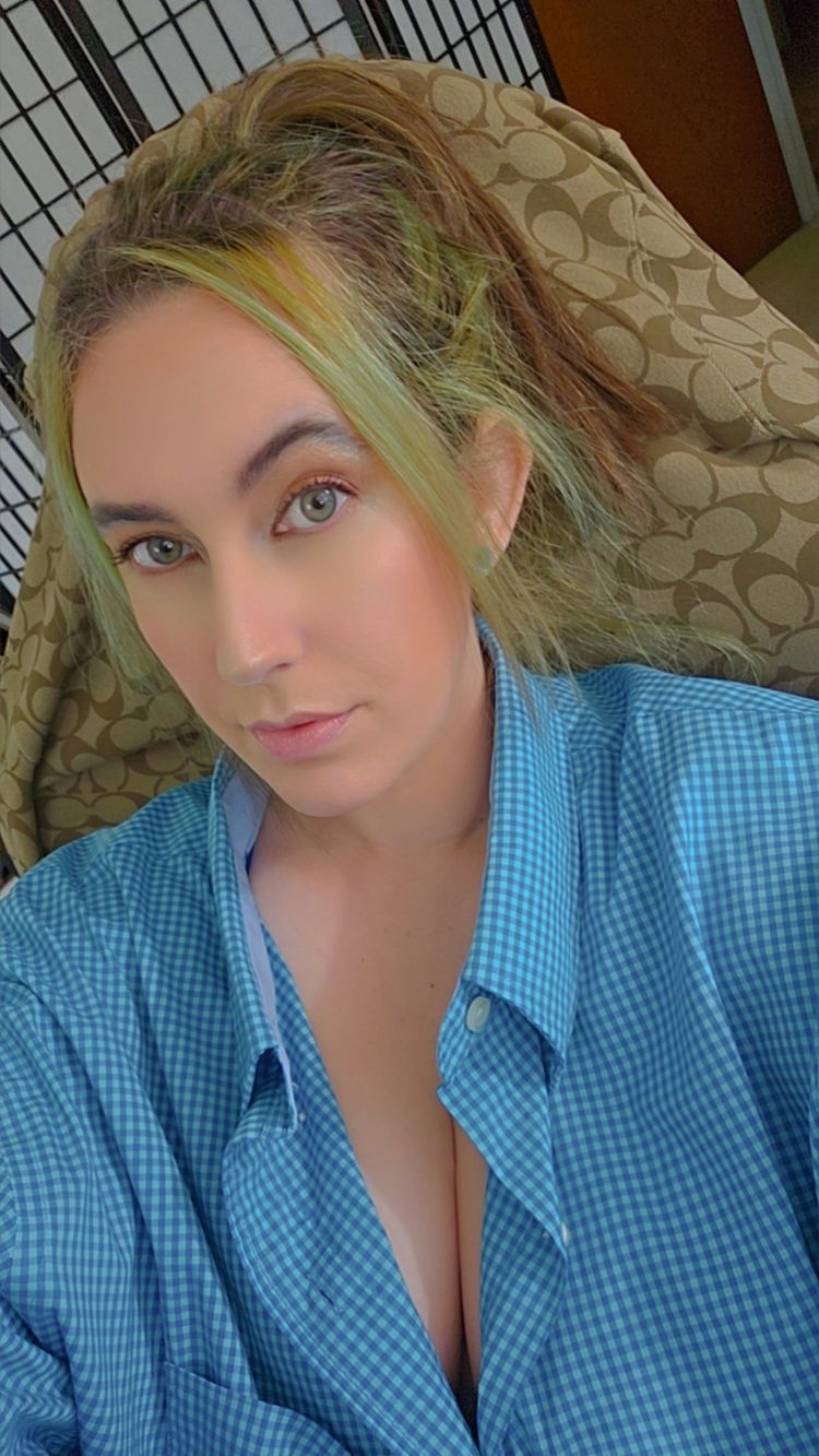 Best Human ATM OnlyFans Accounts yesmommymia