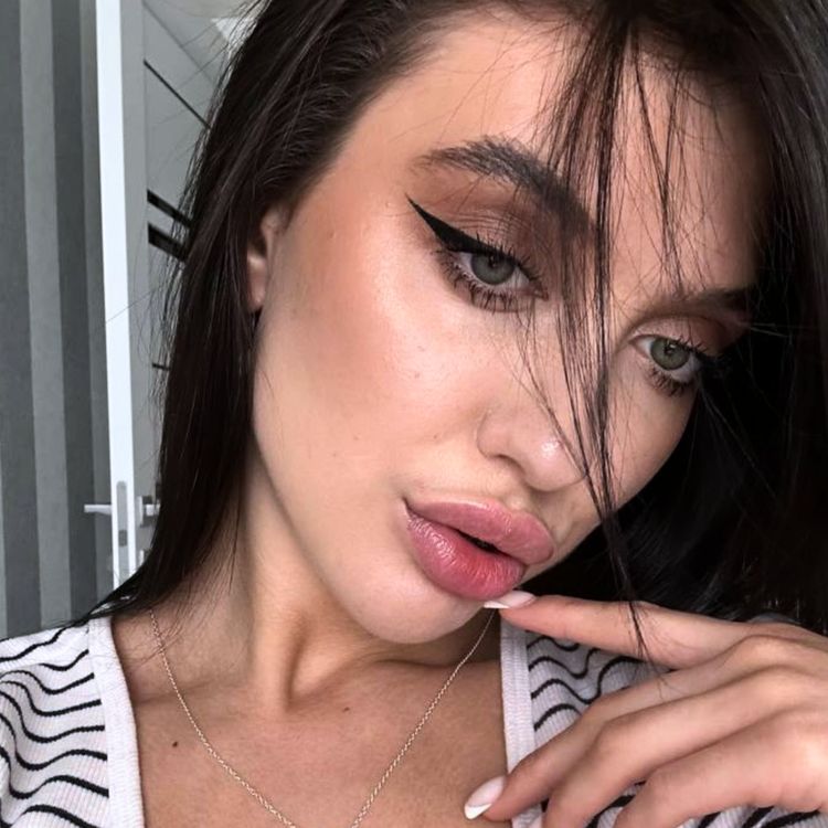 Best Irresistible OnlyFans Accounts yourlustfantasy